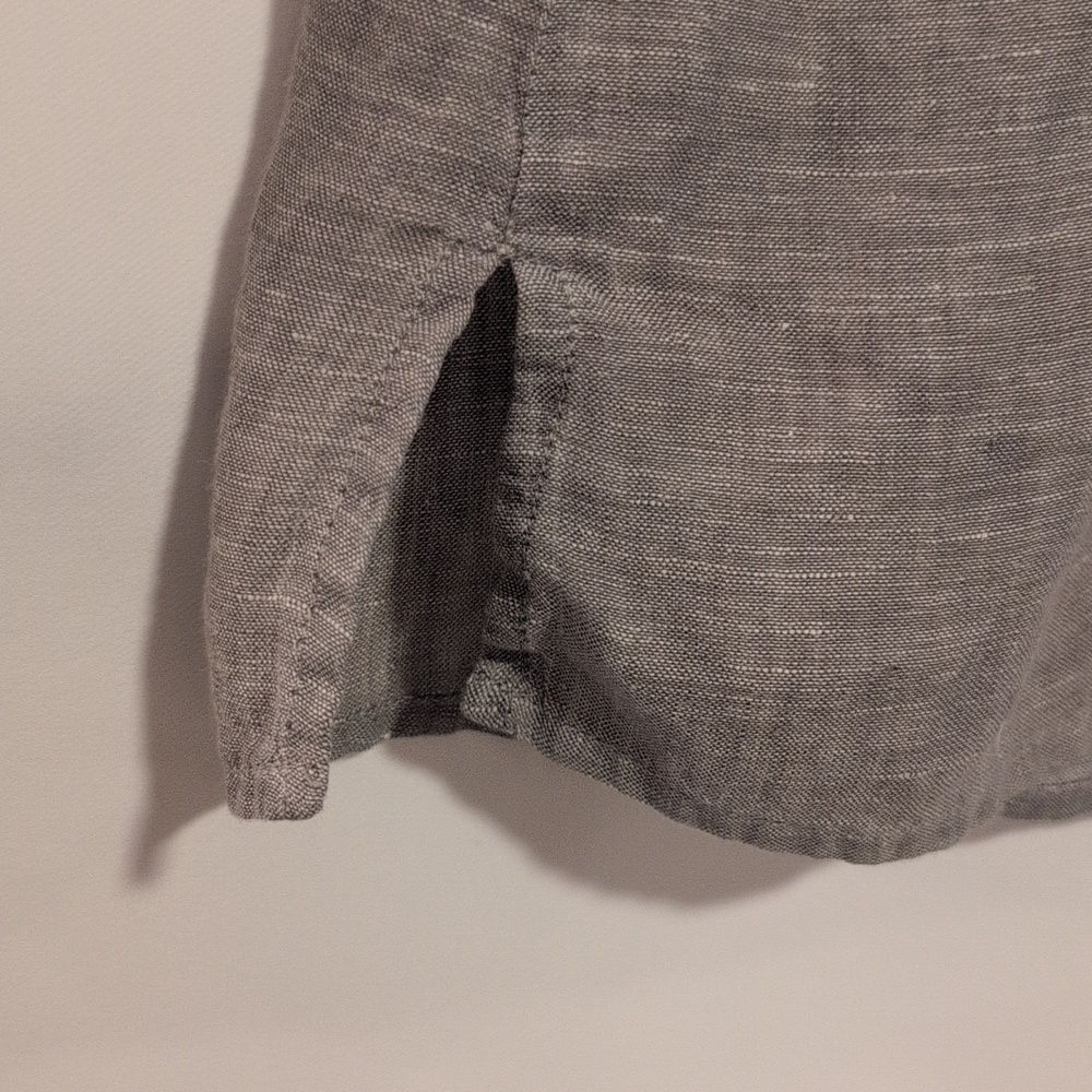 Gray 100 % LinenSleeveless Button-Down Shirt - Picture 5 of 11